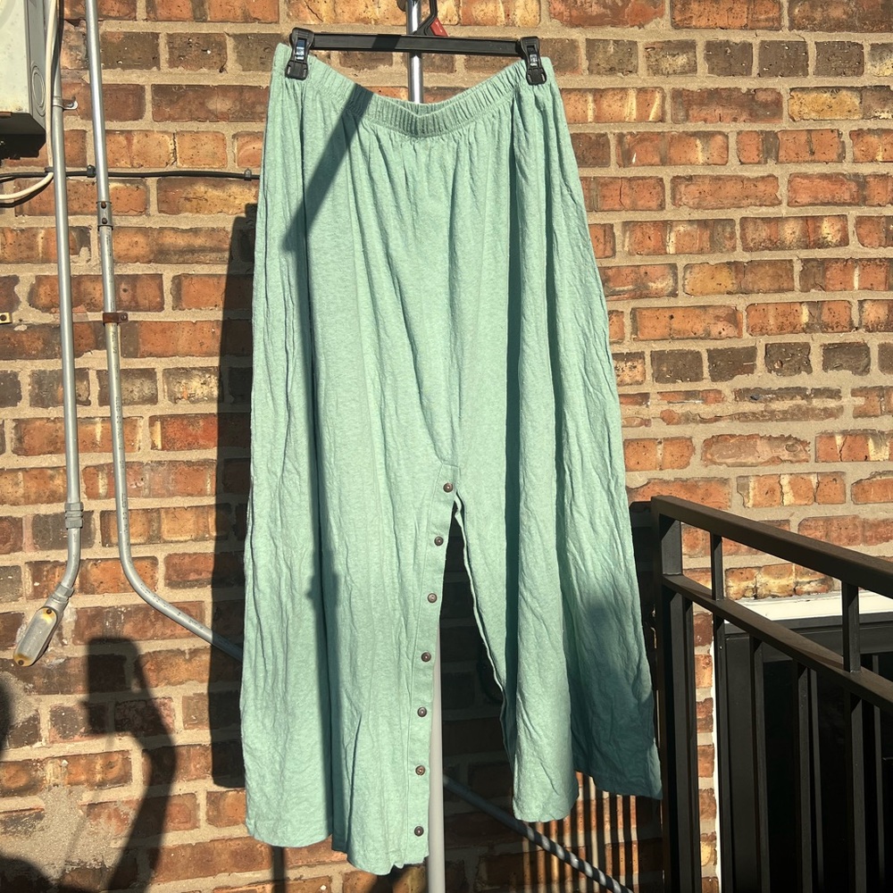 Free people mint wide legged pants size medium